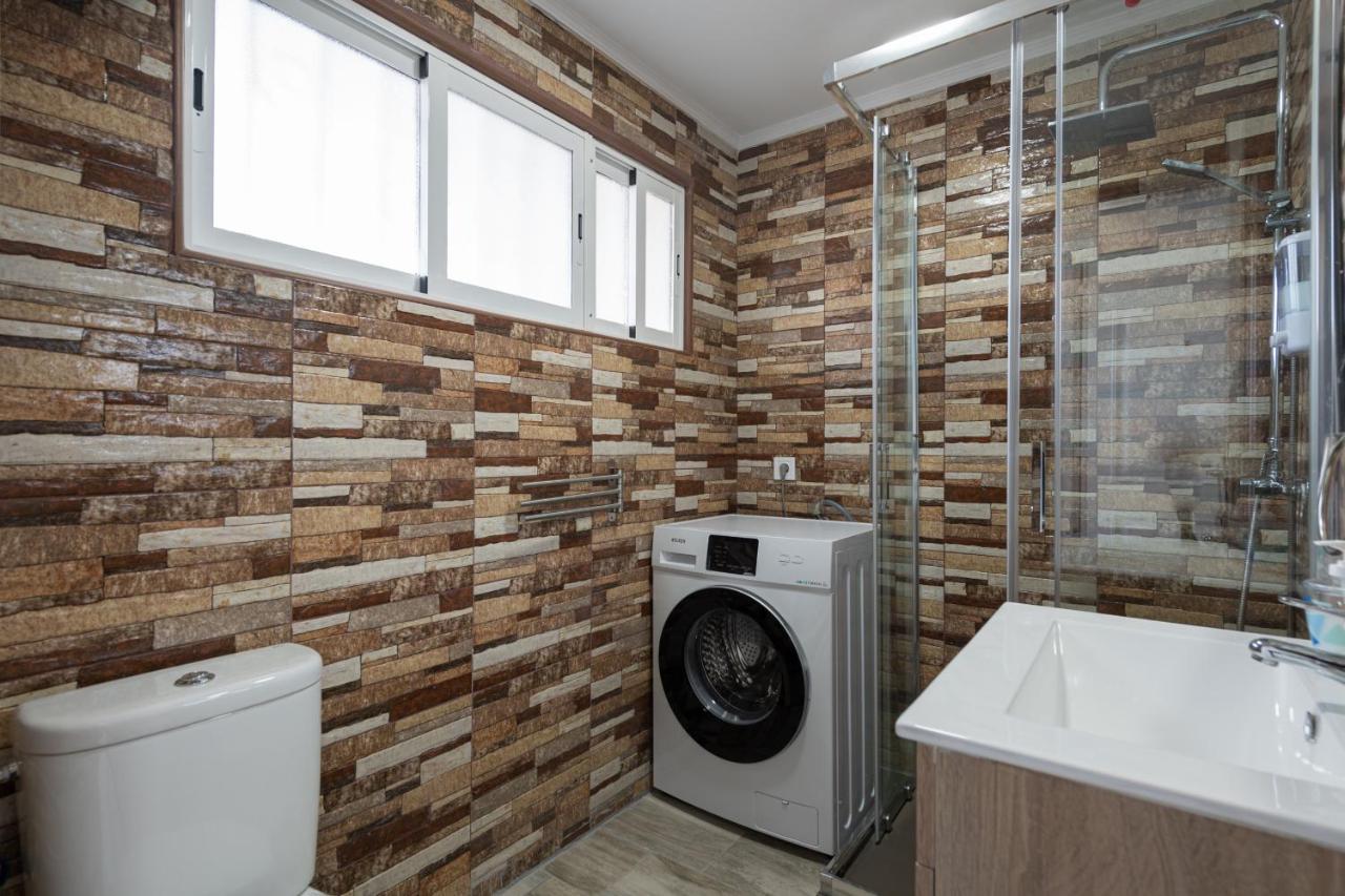 Flatguest Los Molinos San Bartolome Bagian luar foto
