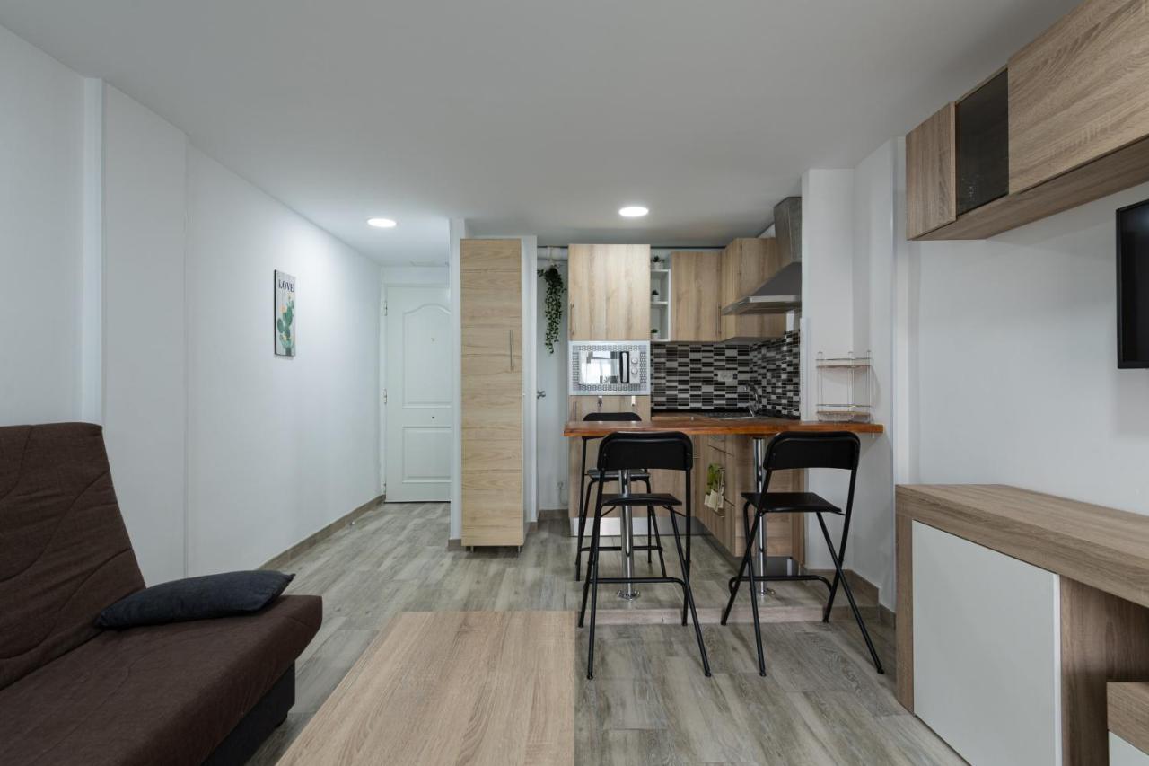 Flatguest Los Molinos San Bartolome Bagian luar foto