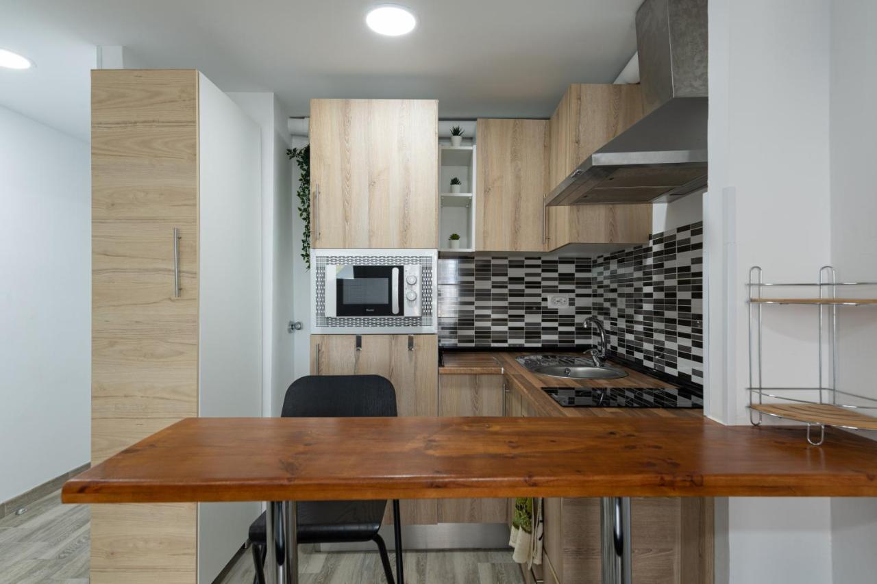 Flatguest Los Molinos San Bartolome Bagian luar foto