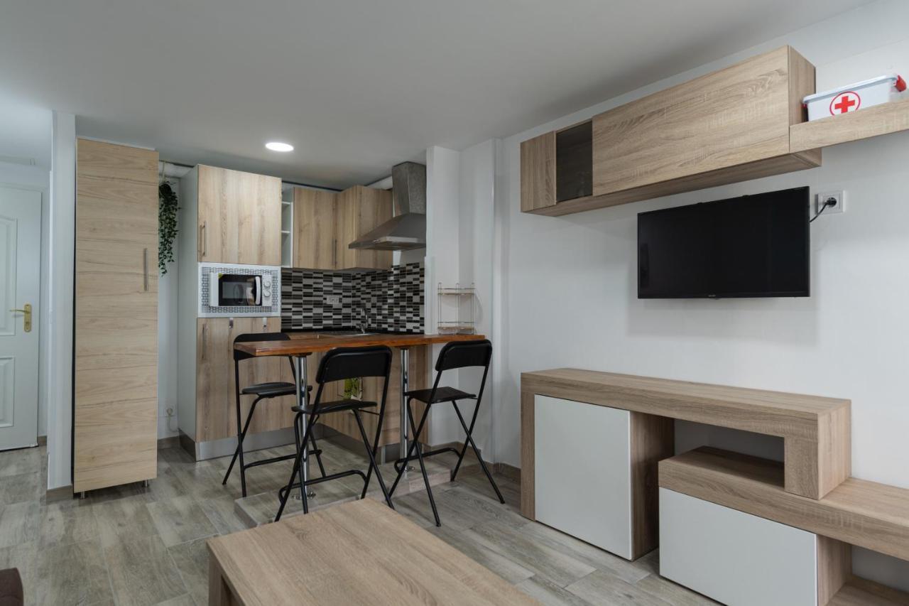 Flatguest Los Molinos San Bartolome Bagian luar foto
