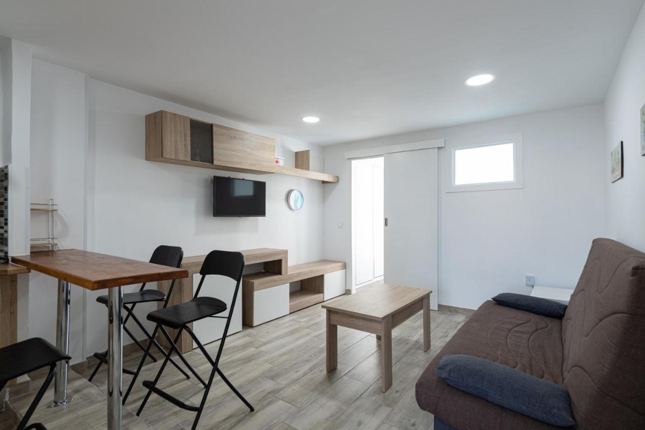 Flatguest Los Molinos San Bartolome Bagian luar foto