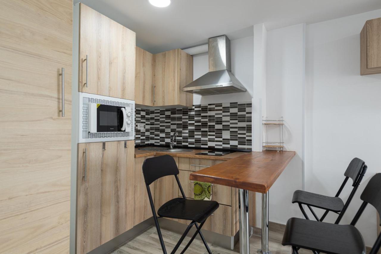 Flatguest Los Molinos San Bartolome Bagian luar foto